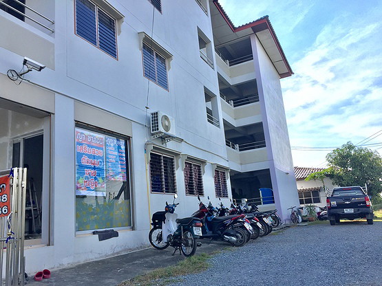 Condo — photo 2