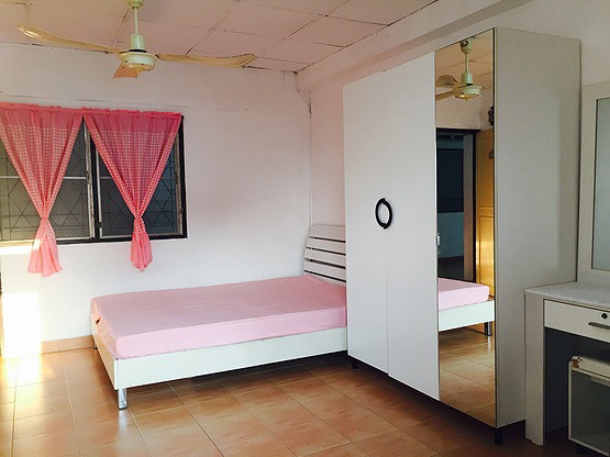 Condo · Wang Thonglang, bangkok — photo 1