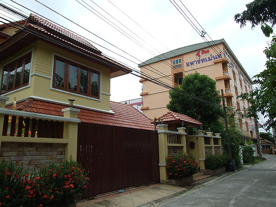 Condo · Mueang Nonthaburi — photo 2