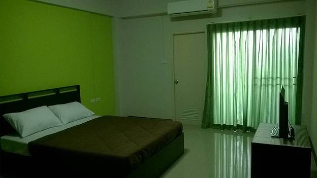 Condo · Mueang Chon Buri, chon_buri — photo 2