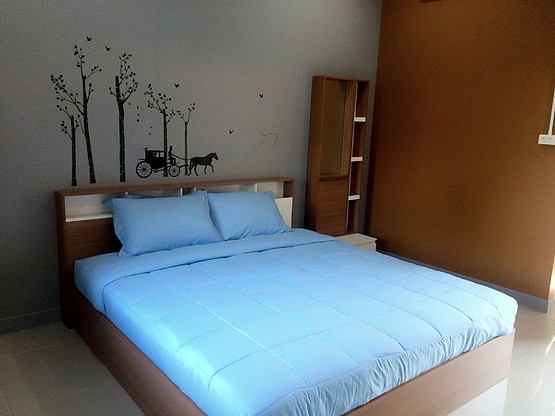 Condo — photo 2