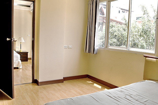 Condo · Wang Thonglang, bangkok — photo 2
