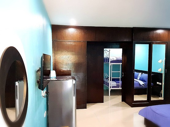 Kata Road Guesthouse Phuket