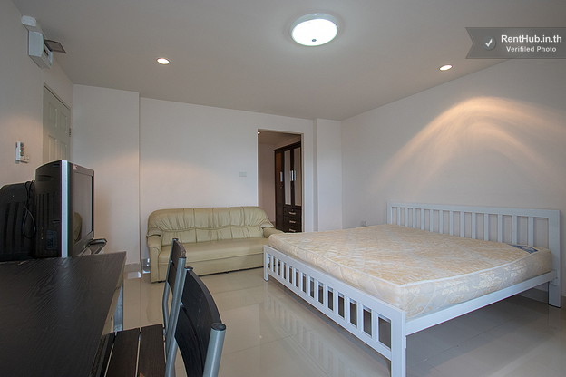 Condo · Phra Khanong, bangkok — photo 2