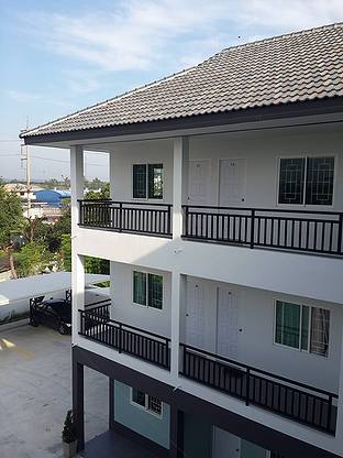 Condo — photo 3