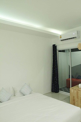 Condo — photo 3