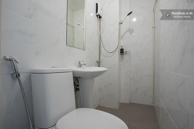 Condo · Wang Thonglang, bangkok — photo 3