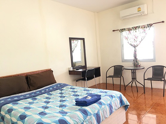 Condo — photo 3