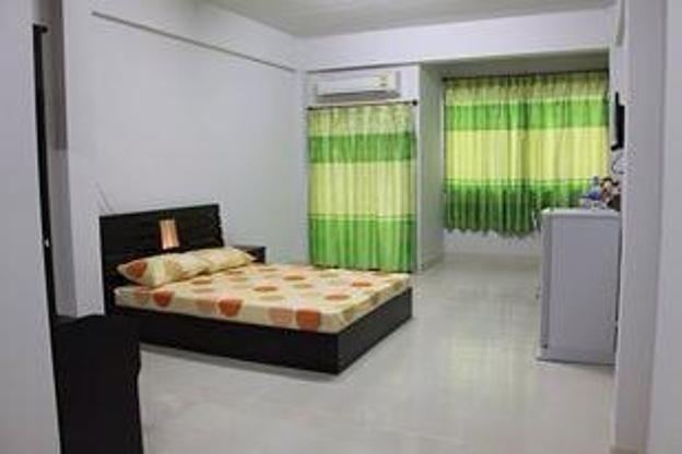 Condo — photo 1