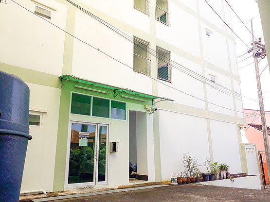 Condo — photo 2