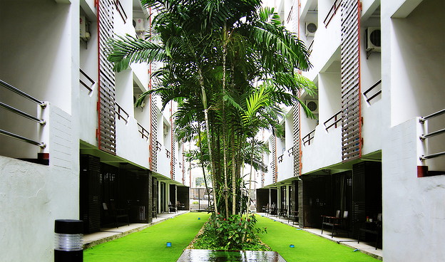 Condo — photo 5