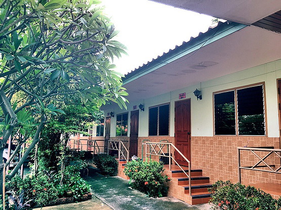 Condo — photo 3