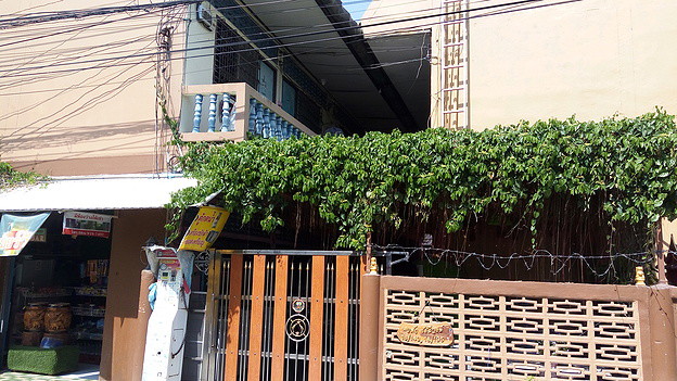 Condo — photo 2
