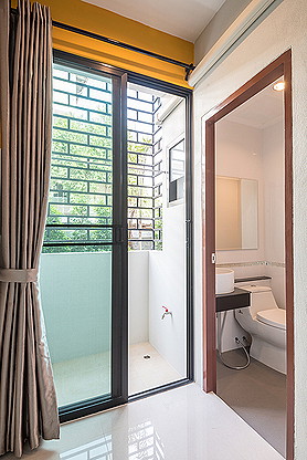 Condo · Phasi Charoen, bangkok — photo 2