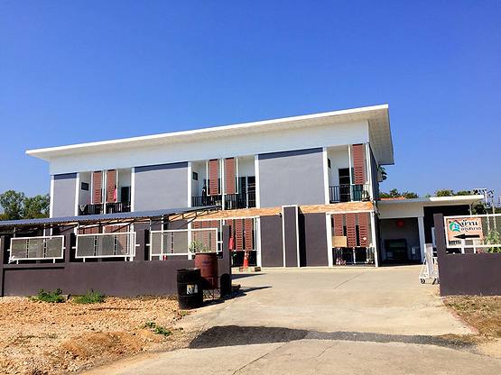 Condo — photo 2