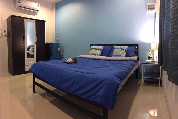 Condo — photo 2
