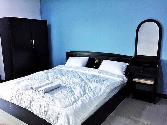 Condo — photo 3