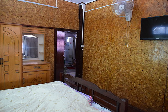 เฮือนพักมณีนพรัตน์ - Apartment for Rent
