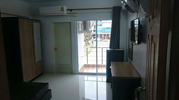 Condo — photo 3