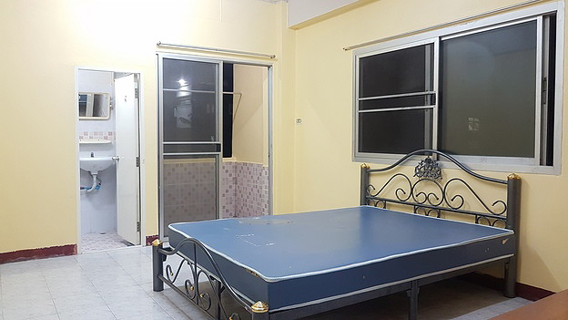 Condo · bangkok — photo 1