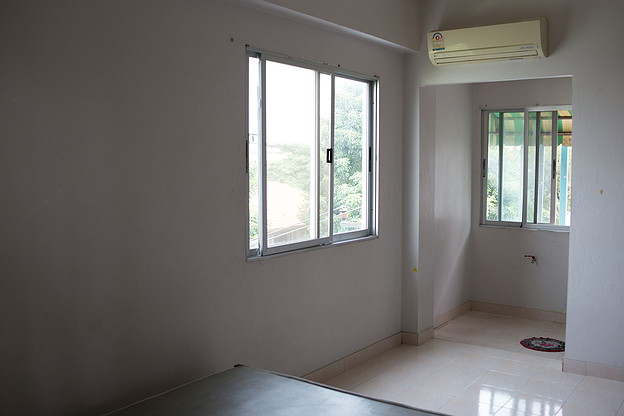 Condo · Wang Thonglang, bangkok — photo 4