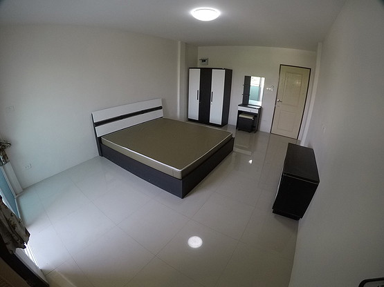 Condo · Mueang Chon Buri, chon_buri — photo 2