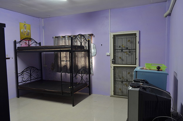 Condo · Bang Bua Thong — photo 2
