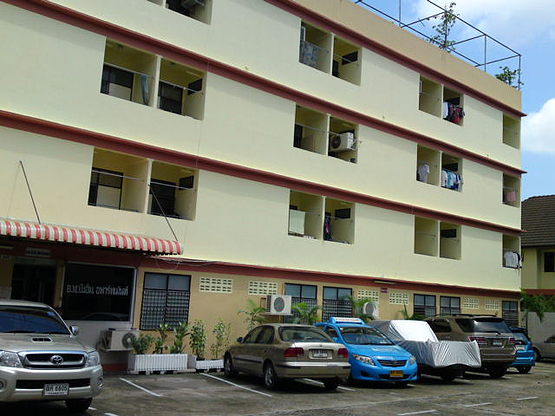 Condo · Bangkok Noi, bangkok — photo 2