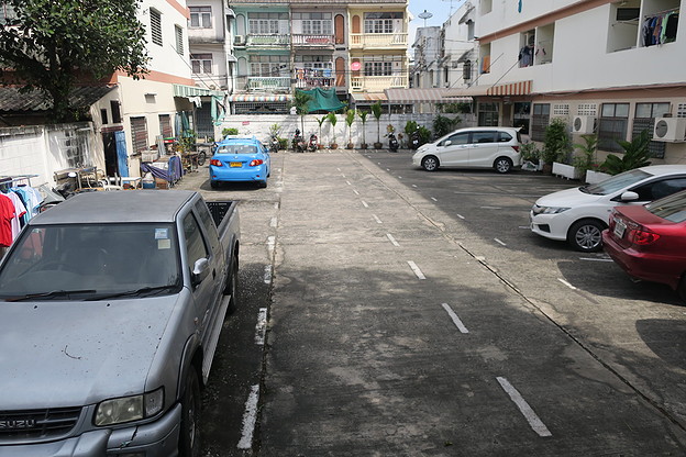 Condo · Bangkok Noi, bangkok — photo 3