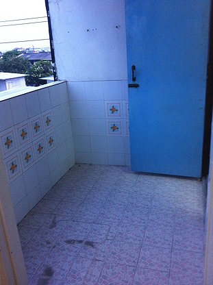 Condo · Wang Thonglang, bangkok — photo 4