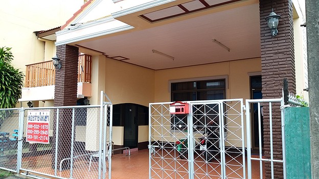 Condo — photo 2