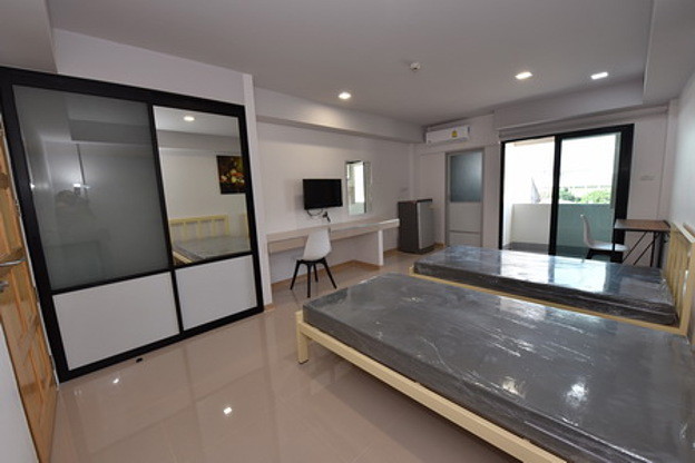 Condo · Mueang Phuket, phuket — photo 5