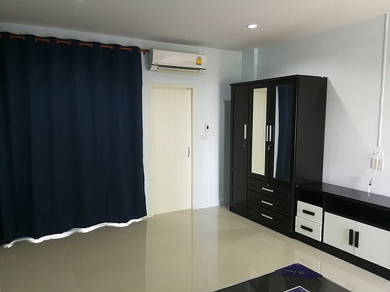 Condo · Bang Khae, bangkok — photo 2
