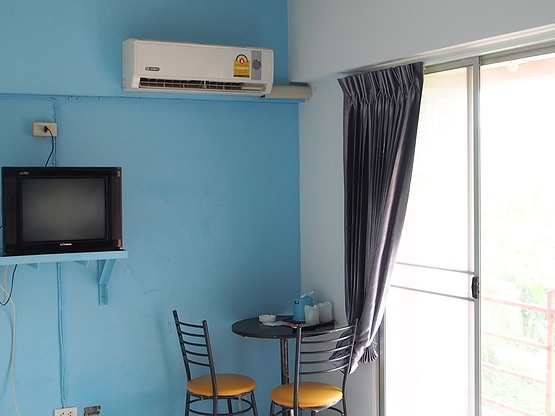 Condo — photo 2