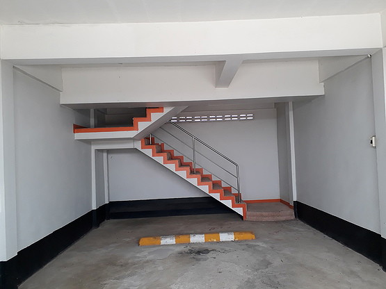 Condo · Mueang Nonthaburi — photo 2