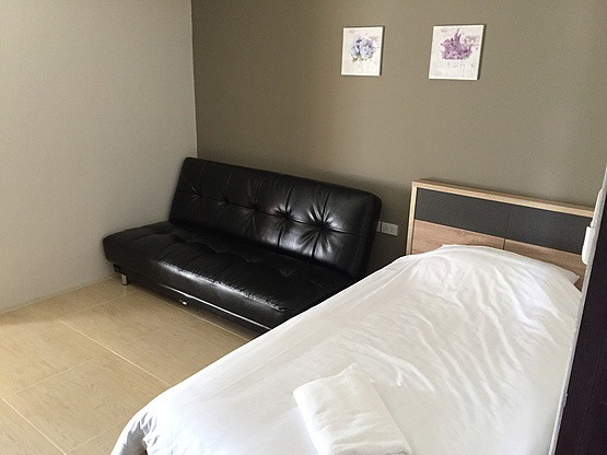 Condo — photo 2
