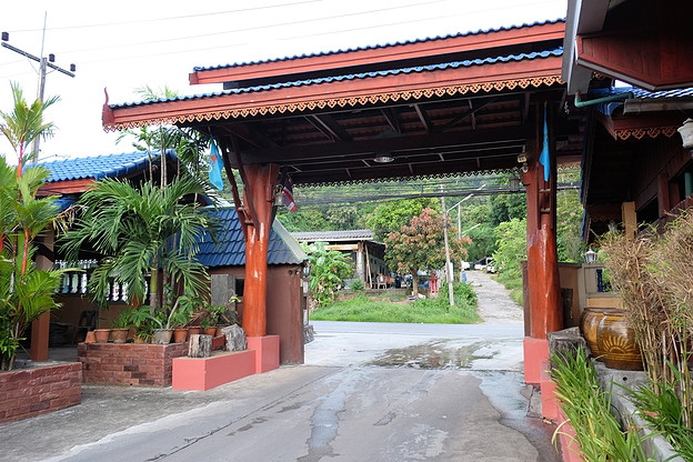 Condo · Mueang Phuket, phuket — photo 1