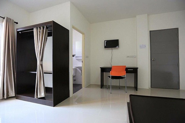 Condo — photo 4