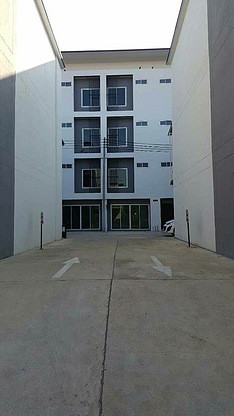 Condo — photo 3
