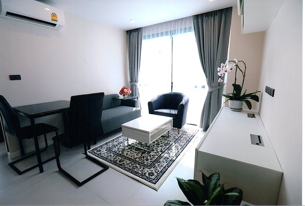 Condo · Watthana, bangkok — photo 2
