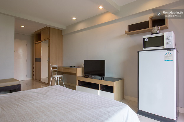 Condo · Bang Na, bangkok — photo 1