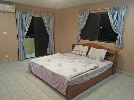Condo — photo 3