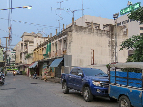 Condo — photo 2