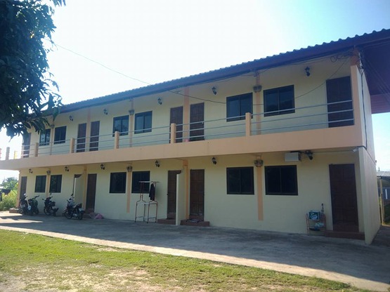 Condo — photo 1