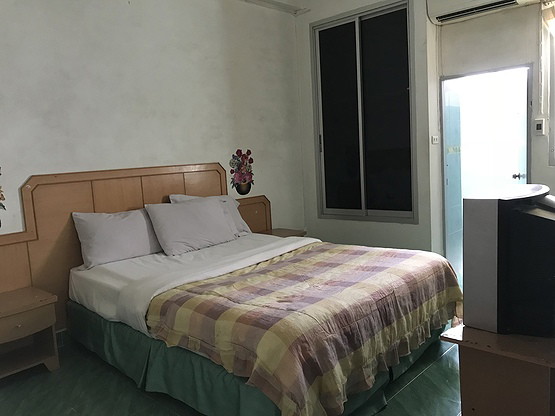 Condo — photo 3