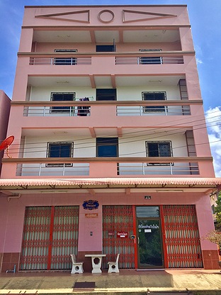 Condo — photo 2