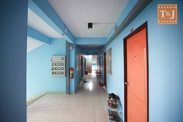 Condo — photo 3