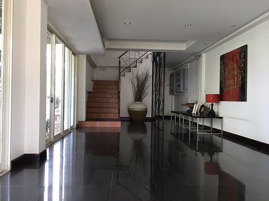 Condo — photo 5