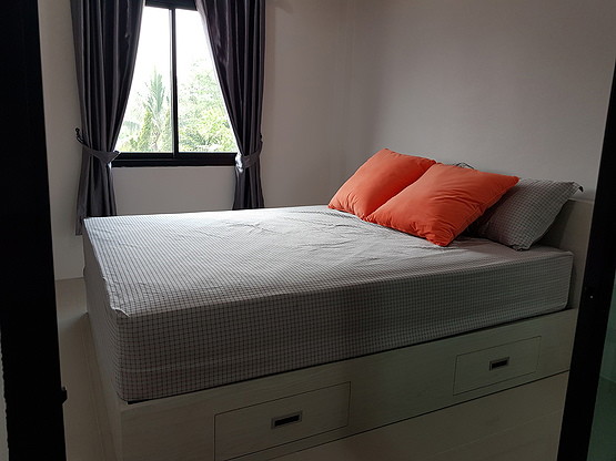 Condo — photo 2