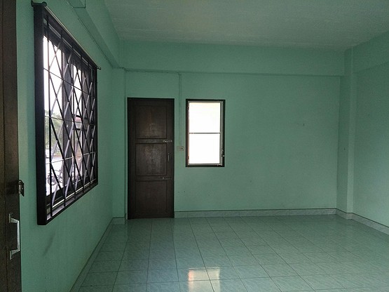 Condo · Bang Phli — photo 3